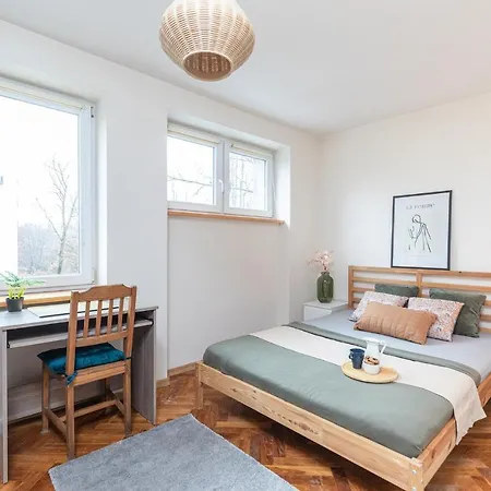 Superapart Piwarskiego 16 Warschau